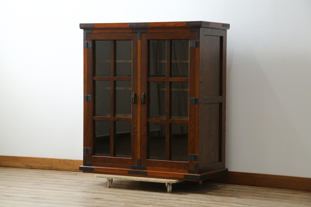 中古　美品　希少な廃番品!　駿河民芸　造りの良さが光る格子扉の和風キャビネット　(R-085772)