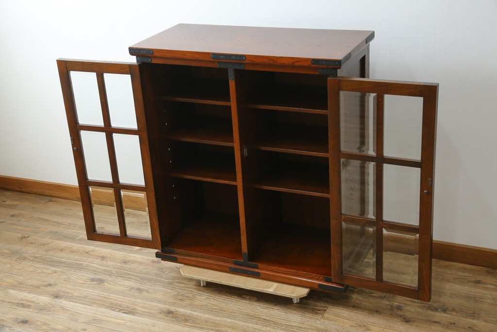 中古　美品　希少な廃番品!　駿河民芸　造りの良さが光る格子扉の和風キャビネット　(R-085772)