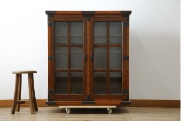 中古　美品　希少な廃番品!　駿河民芸　造りの良さが光る格子扉の和風キャビネット　(R-085772)