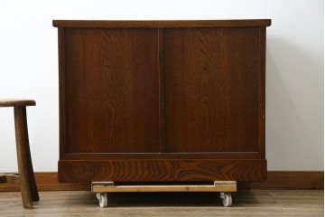 中古　美品　希少な廃番品!　駿河民芸　美しい木目と重厚な金具が際立つ上質な引き出し付き和風キャビネット　(R-085773)