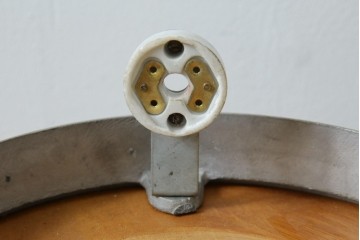 和製アンティーク　木製台座が温かみを添えるレトロなシーリングライト　(R-085774)