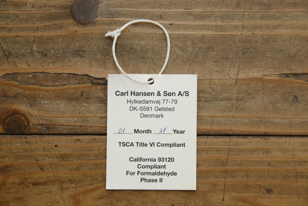 中古　CARL HANSEN & SON(カール・ハンセン&サン)　Hans J. Wegner(ハンス・J・ウェグナー)デザイン CH78　ネックピロー付きママベアチェア(MAMA BEAR CHAIR)　定価約70万円　(R-085777)