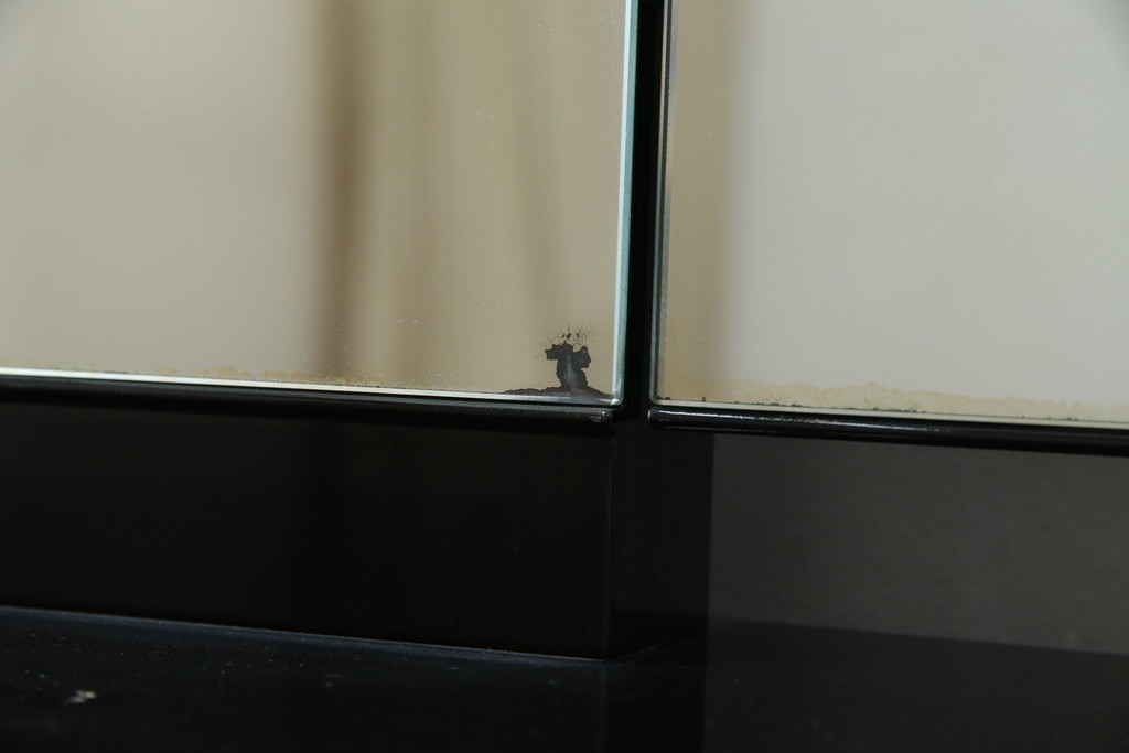 中古　美品　輪島塗り　花に雀の図が描かれた三面鏡台とスツールのセット　定価約180万円　(R-085780)