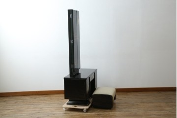 中古　美品　輪島塗り　花に雀の図が描かれた三面鏡台とスツールのセット　定価約180万円　(R-085780)