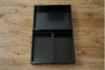 中古　美品　輪島塗り　花に雀の図が描かれた三面鏡台とスツールのセット　定価約180万円　(R-085780)