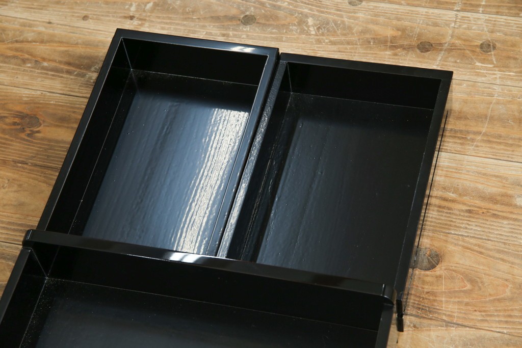 中古　美品　輪島塗り　花に雀の図が描かれた三面鏡台とスツールのセット　定価約180万円　(R-085780)