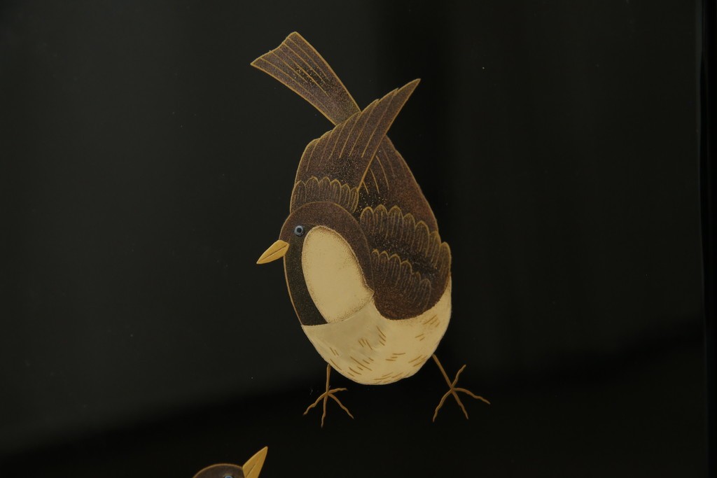 中古　美品　輪島塗り　花に雀の図が描かれた三面鏡台とスツールのセット　定価約180万円　(R-085780)