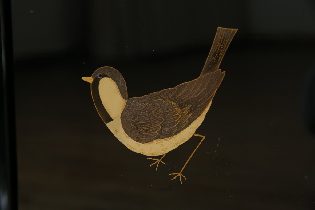 中古　美品　輪島塗り　花に雀の図が描かれた三面鏡台とスツールのセット　定価約180万円　(R-085780)