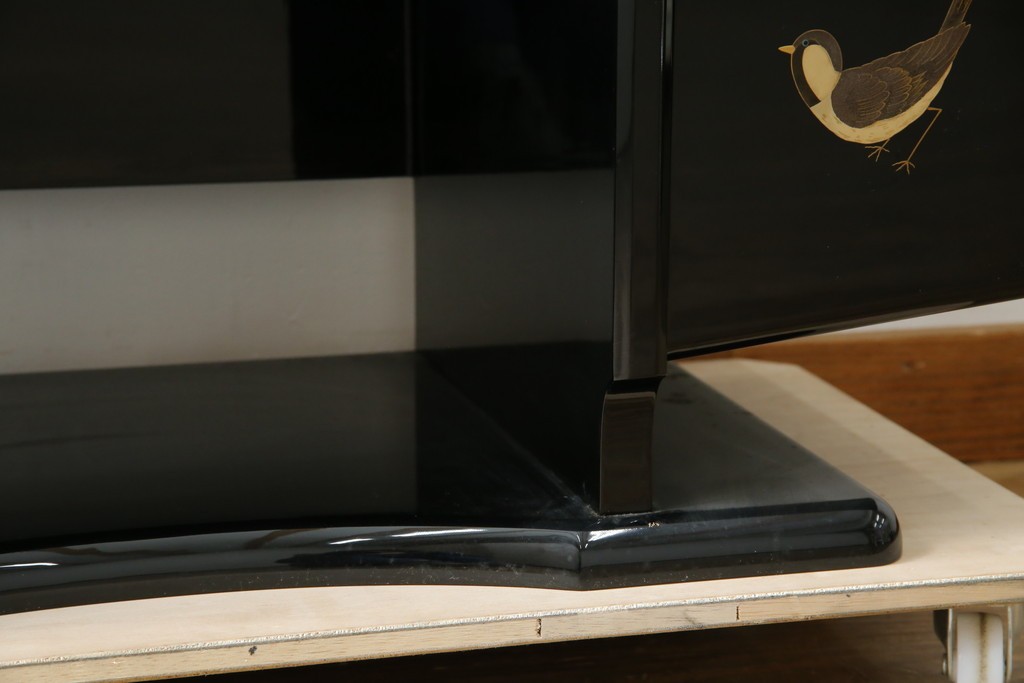 中古　美品　輪島塗り　花に雀の図が描かれた三面鏡台とスツールのセット　定価約180万円　(R-085780)