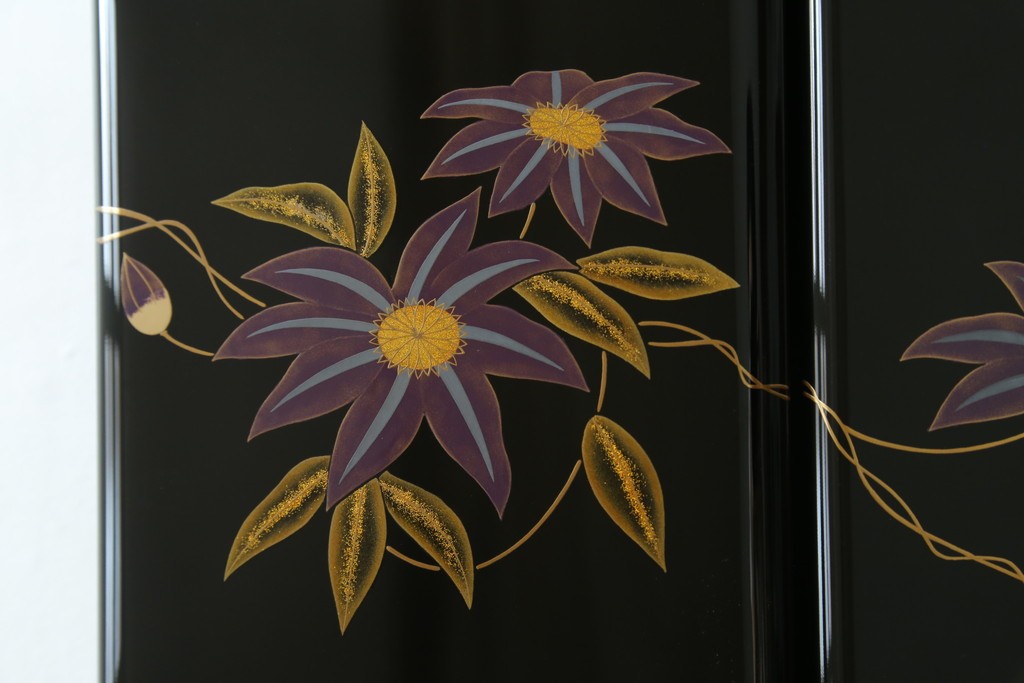 中古　美品　輪島塗り　花に雀の図が描かれた三面鏡台とスツールのセット　定価約180万円　(R-085780)