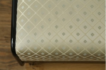 中古　美品　輪島塗り　花に雀の図が描かれた三面鏡台とスツールのセット　定価約180万円　(R-085780)