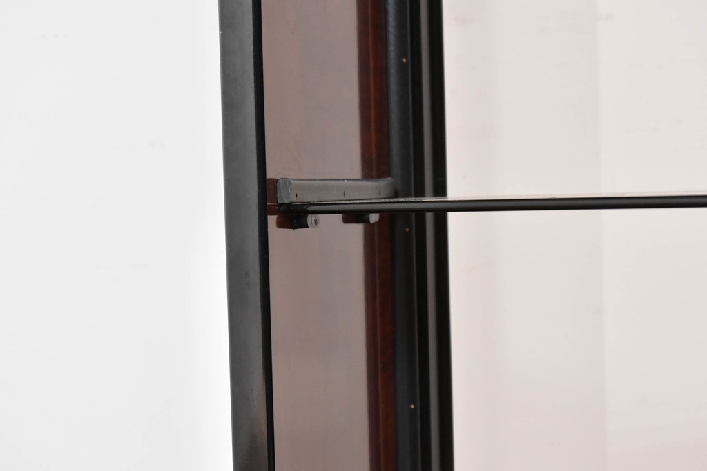 スペインヴィンテージ　希少!!　モダンデザイン　優雅なカーブラインが目を引くバーカウンター　(R-085783)