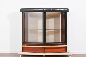 スペインヴィンテージ　希少!!　モダンデザイン　優雅なカーブラインが目を引くバーカウンター　(R-085783)