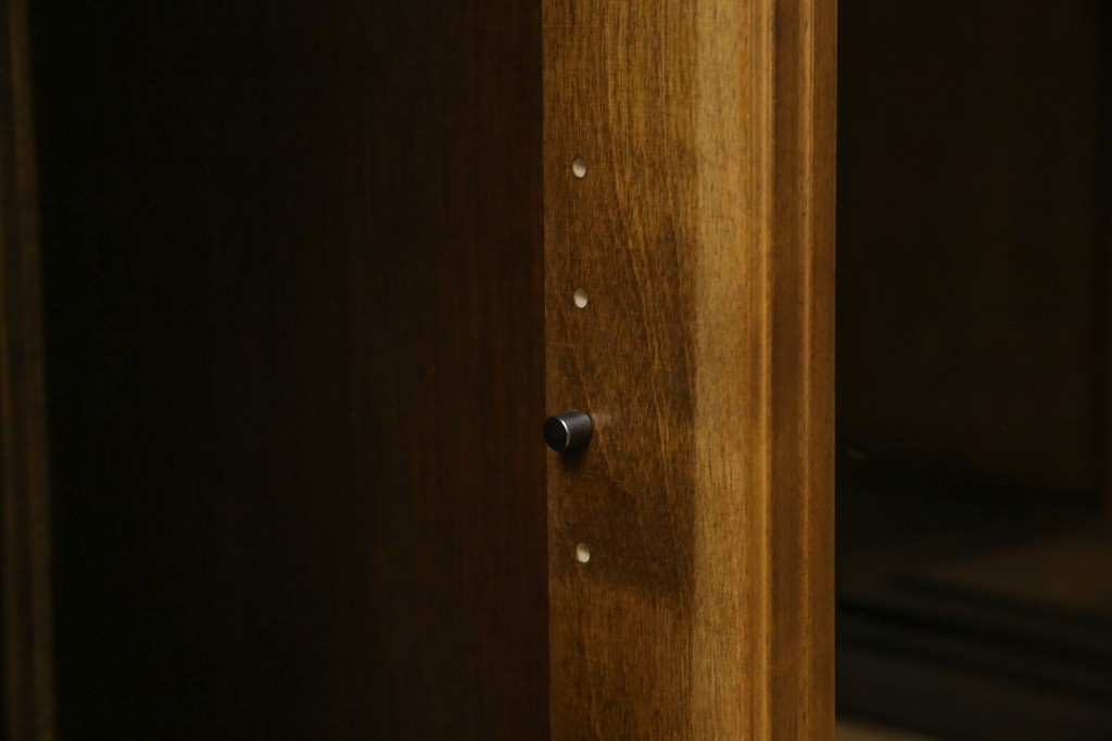 中古　職人手作り　高級品　府中家具　重厚な意匠のプレジデントデスク　定価推定約40万円　(R-085784)