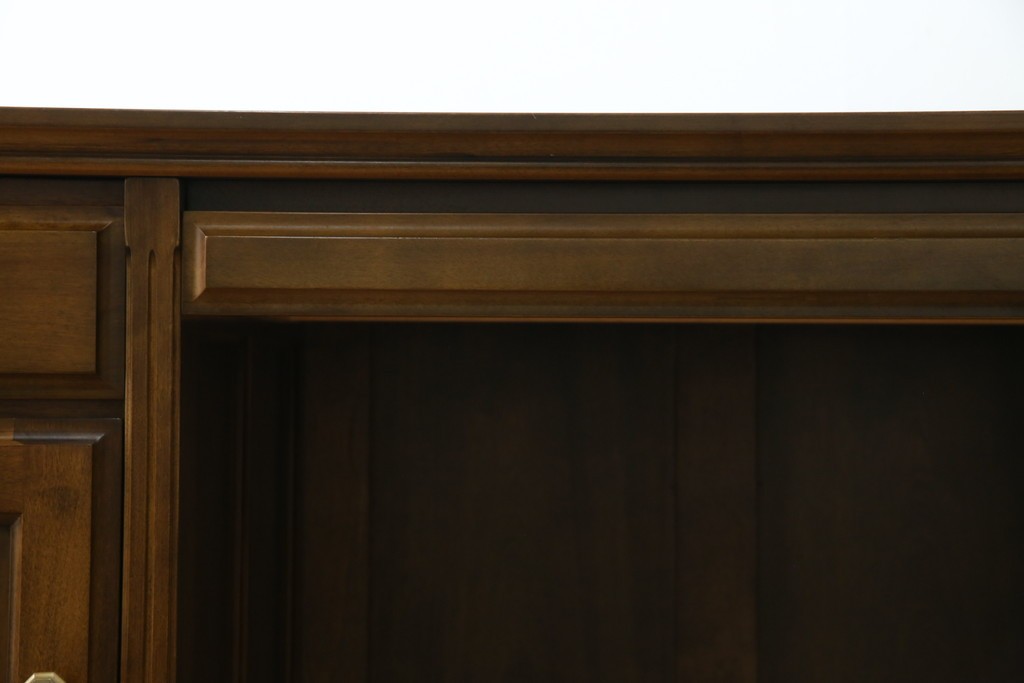 中古　職人手作り　高級品　府中家具　重厚な意匠のプレジデントデスク　定価推定約40万円　(R-085784)