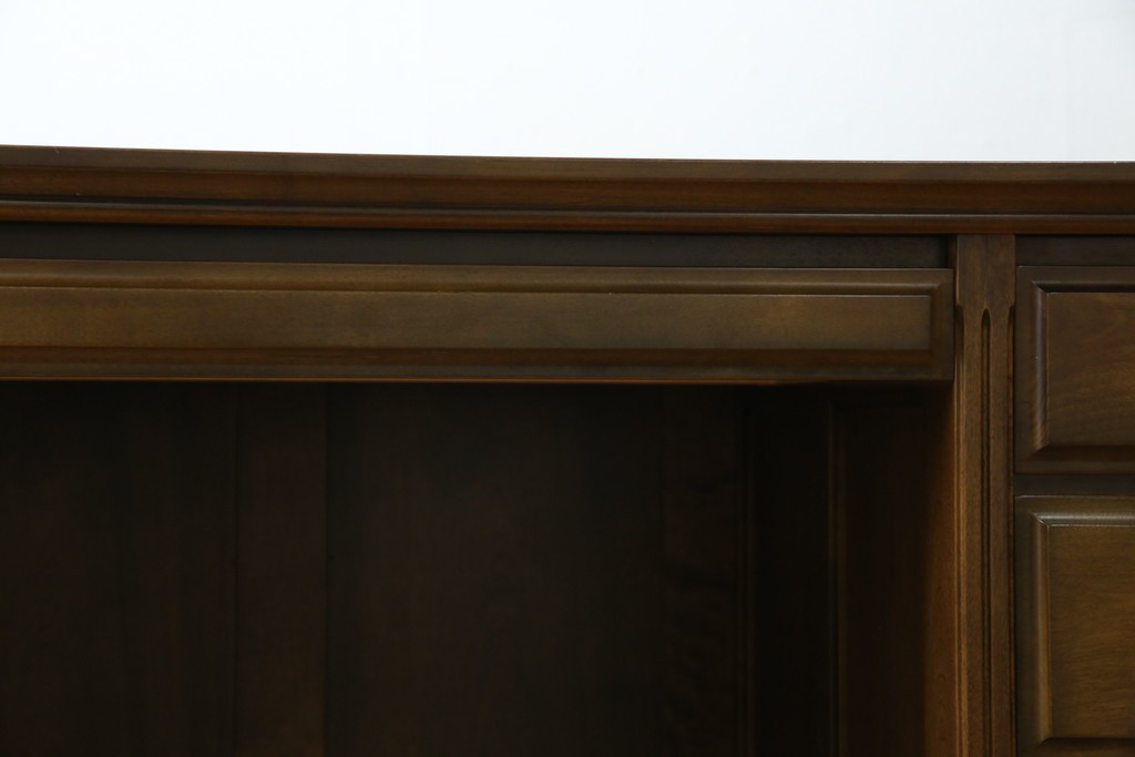 中古　職人手作り　高級品　府中家具　重厚な意匠のプレジデントデスク　定価推定約40万円　(R-085784)