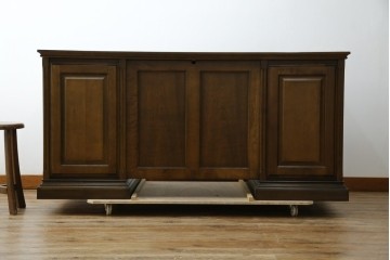 中古　職人手作り　高級品　府中家具　重厚な意匠のプレジデントデスク　定価推定約40万円　(R-085784)