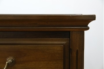 中古　職人手作り　高級品　府中家具　重厚な意匠のプレジデントデスク　定価推定約40万円　(R-085784)