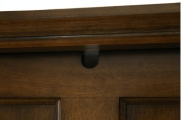 中古　職人手作り　高級品　府中家具　重厚な意匠のプレジデントデスク　定価推定約40万円　(R-085784)