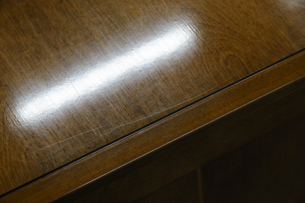 中古　職人手作り　高級品　府中家具　重厚な意匠のプレジデントデスク　定価推定約40万円　(R-085784)