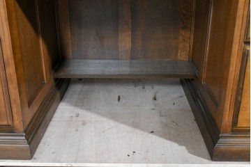 中古　職人手作り　高級品　府中家具　重厚な意匠のプレジデントデスク　定価推定約40万円　(R-085784)