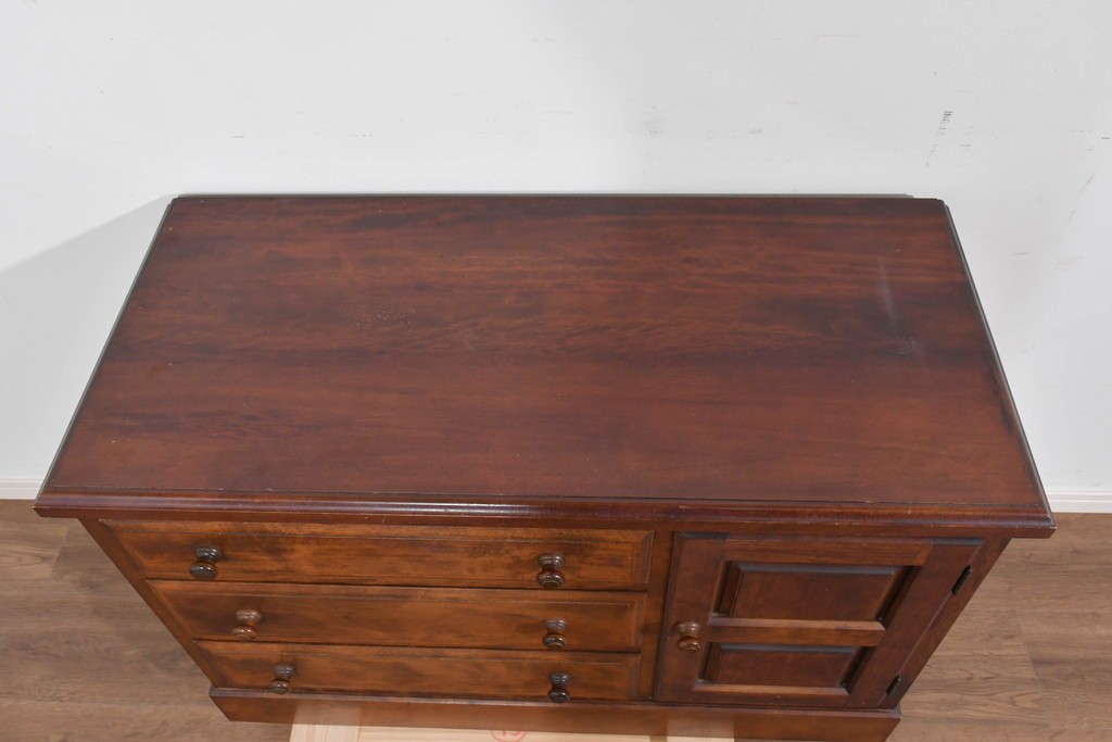 中古　九州民芸家具　温かな木味が暮らしに寄り添う味わい深いチェスト(ドレッシングチェスト)　(R-085785)