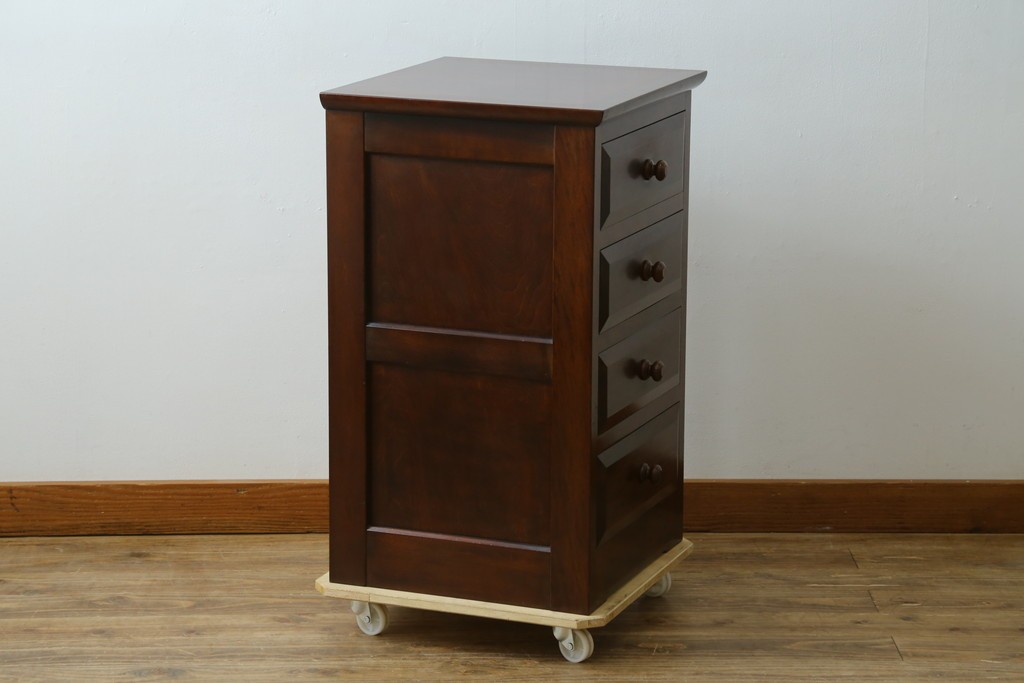 中古　美品　松本民芸家具　端正な箱型フォルムと深みのある色合いが魅力の四段チェスト　定価約16万円　(R-085786)