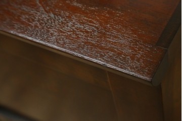 中古　美品　松本民芸家具　端正な箱型フォルムと深みのある色合いが魅力の四段チェスト　定価約16万円　(R-085786)