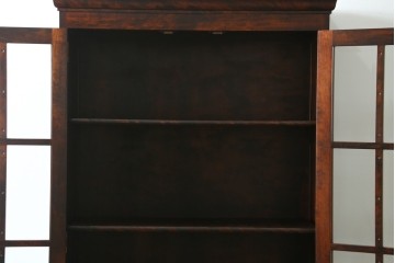 中古　美品　九州民芸家具　格子入りガラス扉が印象的な落ち着きのあるブックケース　定価約70万円　(R-085787)