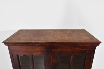 中古　美品　九州民芸家具　格子入りガラス扉が印象的な落ち着きのあるブックケース　定価約70万円　(R-085787)