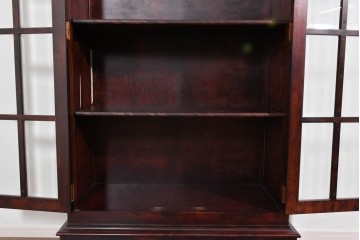 中古　美品　九州民芸家具　格子入りガラス扉が印象的な落ち着きのあるブックケース　定価約70万円　(R-085787)