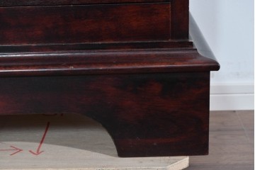 中古　美品　九州民芸家具　格子入りガラス扉が印象的な落ち着きのあるブックケース　定価約70万円　(R-085787)