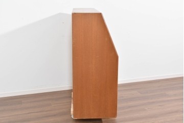 《台輪取り付け加工費込み》デンマークヴィンテージ　ベルンハルト・ペダーセン(Bernh.Pedersen&Son)社　チーク材　蛇腹タイプのシャッター扉が特徴のライティングビューロー　(R-085788)