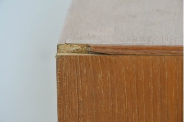 《台輪取り付け加工費込み》デンマークヴィンテージ　ベルンハルト・ペダーセン(Bernh.Pedersen&Son)社　チーク材　蛇腹タイプのシャッター扉が特徴のライティングビューロー　(R-085788)