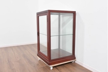 アジアンヴィンテージ　花梨(カリン)材　お部屋に取り入れやすいシンプルなコレクションケース　(R-085790)