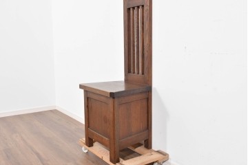 和製ヴィンテージ　希少な廃番品　飛騨産業　キツツキ　無垢楢(ナラ)材　ミラーとベンチ収納の付いた使い勝手の良いハンガーラック　(R-085791)