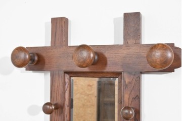 和製ヴィンテージ　希少な廃番品　飛騨産業　キツツキ　無垢楢(ナラ)材　ミラーとベンチ収納の付いた使い勝手の良いハンガーラック　(R-085791)