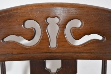 和製ヴィンテージ　廃盤品の希少なハイエンドモデル!!　飛騨産業　キツツキ　楢(ナラ)材　曲線美と丁寧な仕上げが光るロッキングチェア　(R-085792)