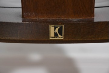 和製ヴィンテージ　廃盤品の希少なハイエンドモデル!!　飛騨産業　キツツキ　楢(ナラ)材　曲線美と丁寧な仕上げが光るロッキングチェア　(R-085792)