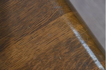 和製ヴィンテージ　廃盤品の希少なハイエンドモデル!!　飛騨産業　キツツキ　楢(ナラ)材　曲線美と丁寧な仕上げが光るロッキングチェア　(R-085792)