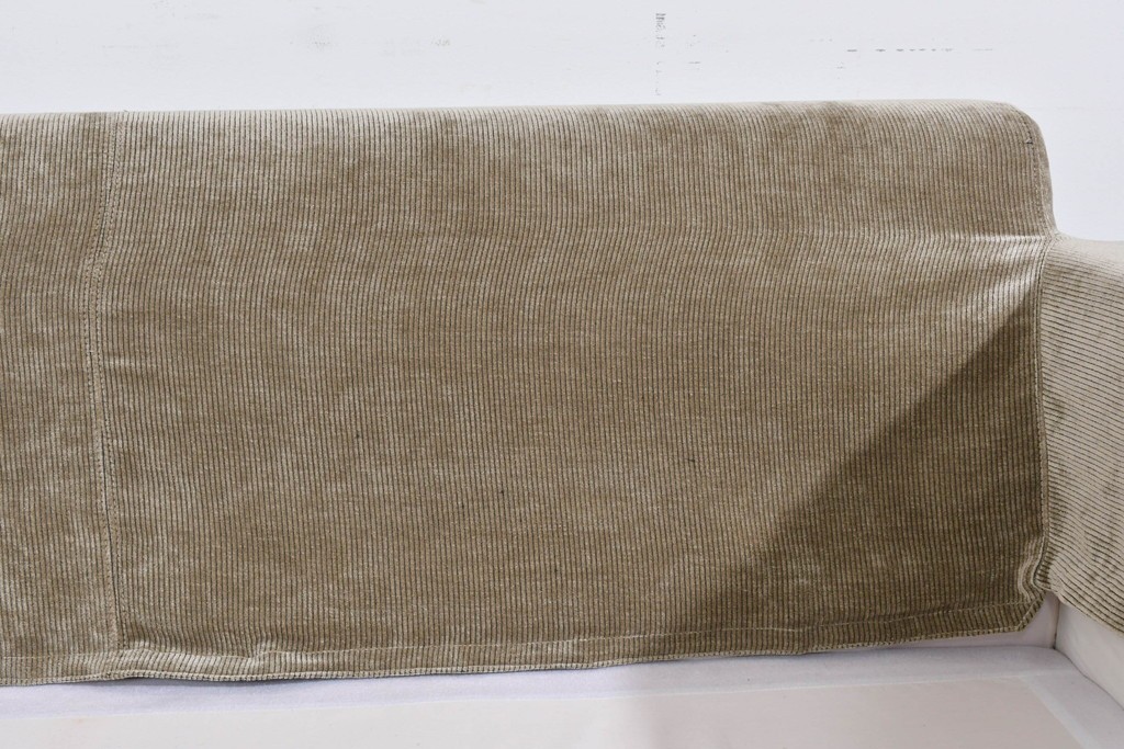 中古　美品　CRASH GATE(クラッシュゲート)　コーデュロイ生地のゆったりとした2.5人掛けソファ　(R-085794)