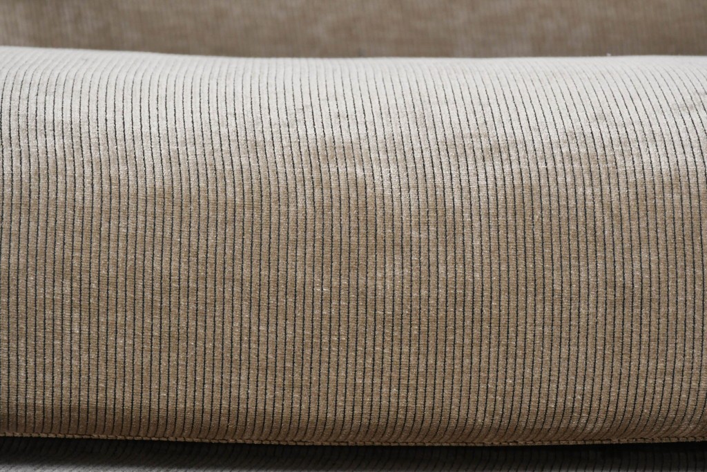 中古　美品　CRASH GATE(クラッシュゲート)　コーデュロイ生地のゆったりとした2.5人掛けソファ　(R-085794)