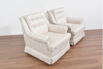 中古　超美品　特注品　国産職人手作り　某上場企業会長邸放出品　上品なダマスク織生地が華やかなドレクセル風の一人掛けソファ2脚　製作費(1脚)約50万円　(R-085796)