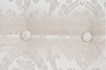 中古　超美品　特注品　国産職人手作り　某上場企業会長邸放出品　上品なダマスク織生地が華やかなドレクセル風の一人掛けソファ2脚　製作費(1脚)約50万円　(R-085796)