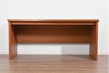 和製ヴィンテージ　温かな色味のチーク材を使った引き出し付きのシンプルなワークデスク　(R-085799)