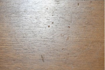 和製ヴィンテージ　温かな色味のチーク材を使った引き出し付きのシンプルなワークデスク　(R-085799)