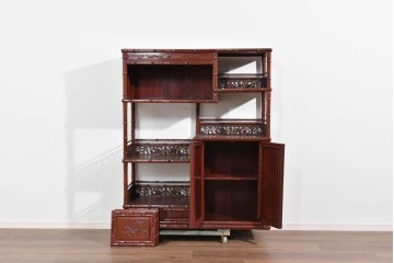 和製ヴィンテージ　上手物!!　花梨(カリン)材　繊細な彫刻が美しい茶棚　(R-085800)