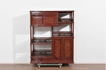 和製ヴィンテージ　上手物!!　花梨(カリン)材　繊細な彫刻が美しい茶棚　(R-085800)