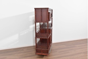 和製ヴィンテージ　上手物!!　花梨(カリン)材　繊細な彫刻が美しい茶棚　(R-085800)