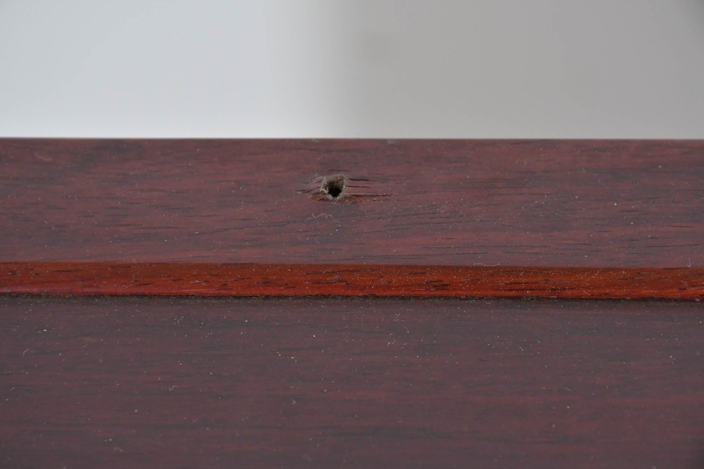 和製ヴィンテージ　上手物!!　花梨(カリン)材　繊細な彫刻が美しい茶棚　(R-085800)